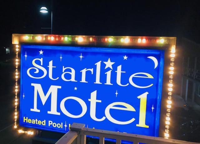 Starlite Motel Wisconsin Dells Zewnętrze zdjęcie