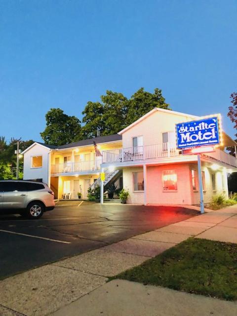 Starlite Motel Wisconsin Dells Zewnętrze zdjęcie